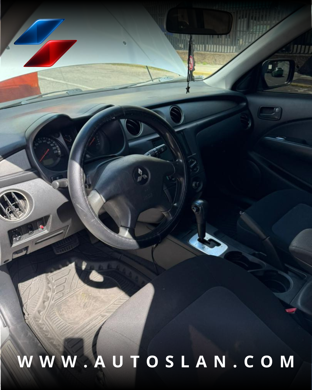 MITSUBISHI OUTLANDER 2007