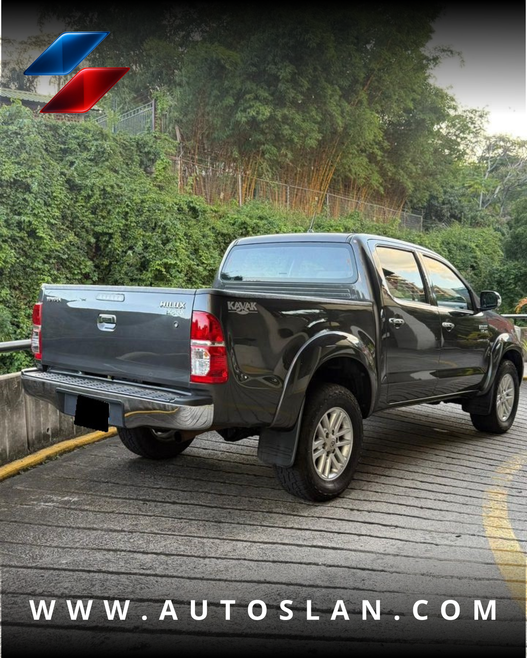 TOYOTA HILUX KAVAK 2012