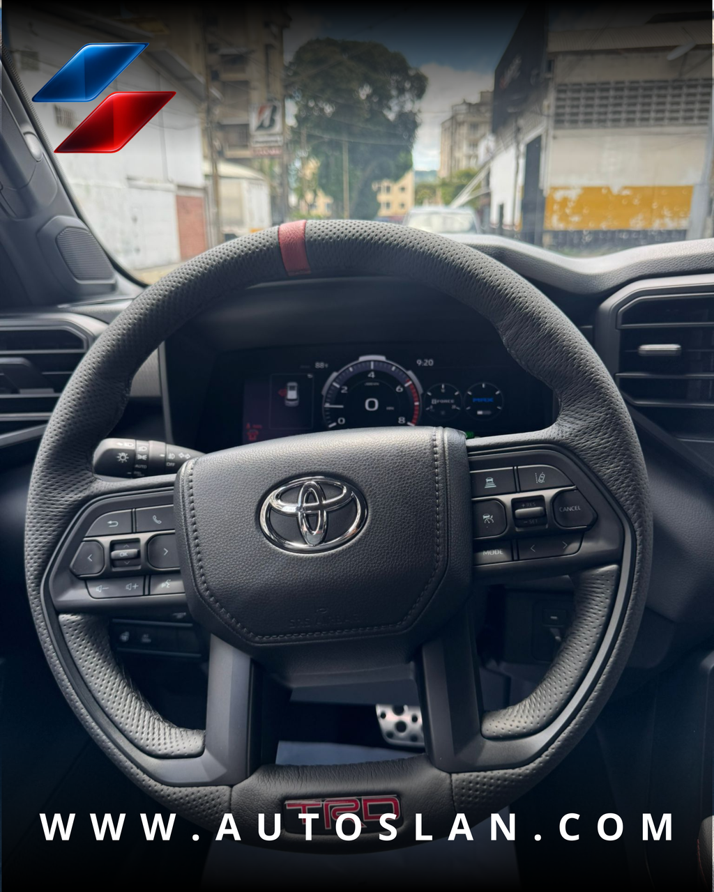 TOYOTA SEQUOIA TRD PRO 2025