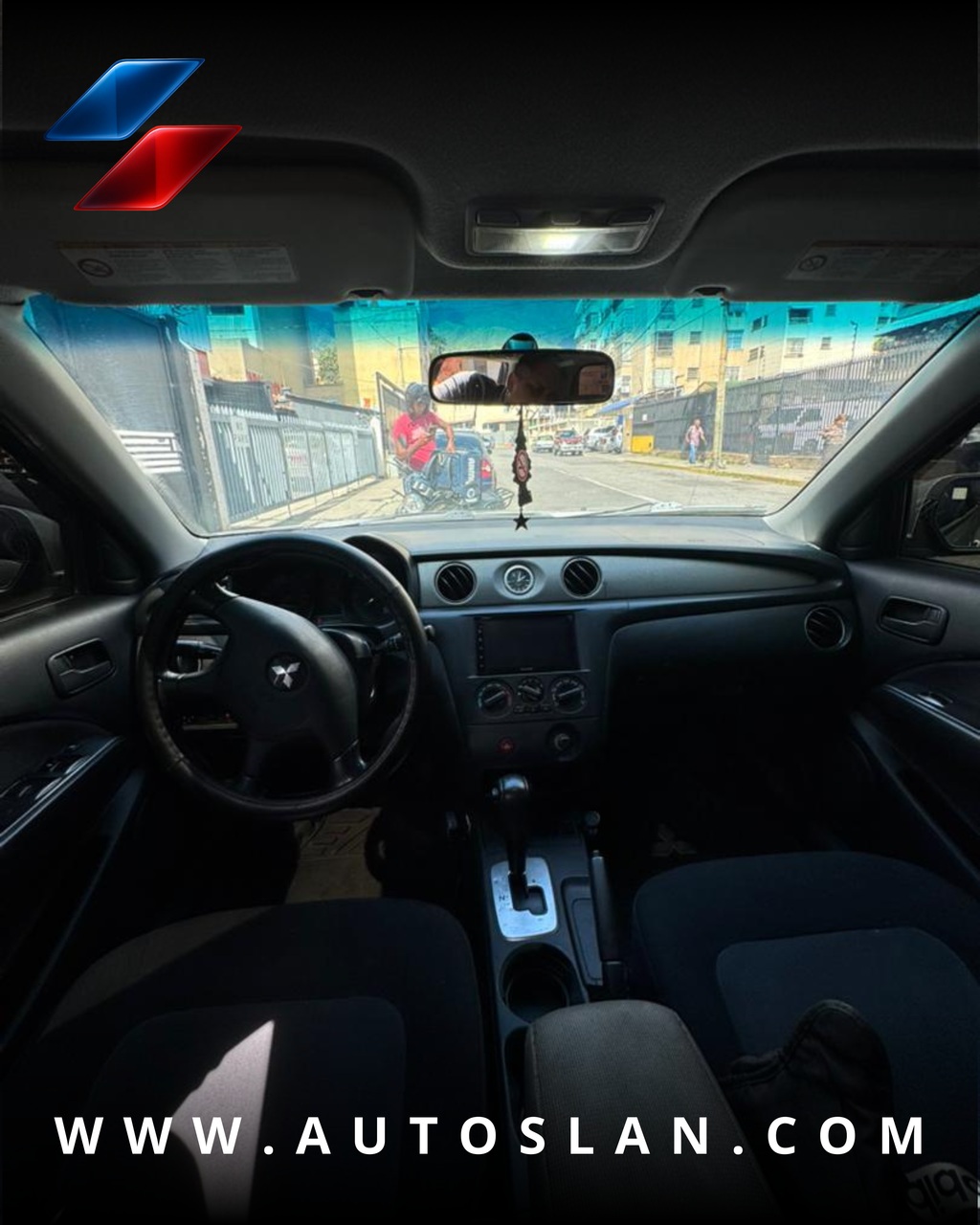 MITSUBISHI OUTLANDER 2007