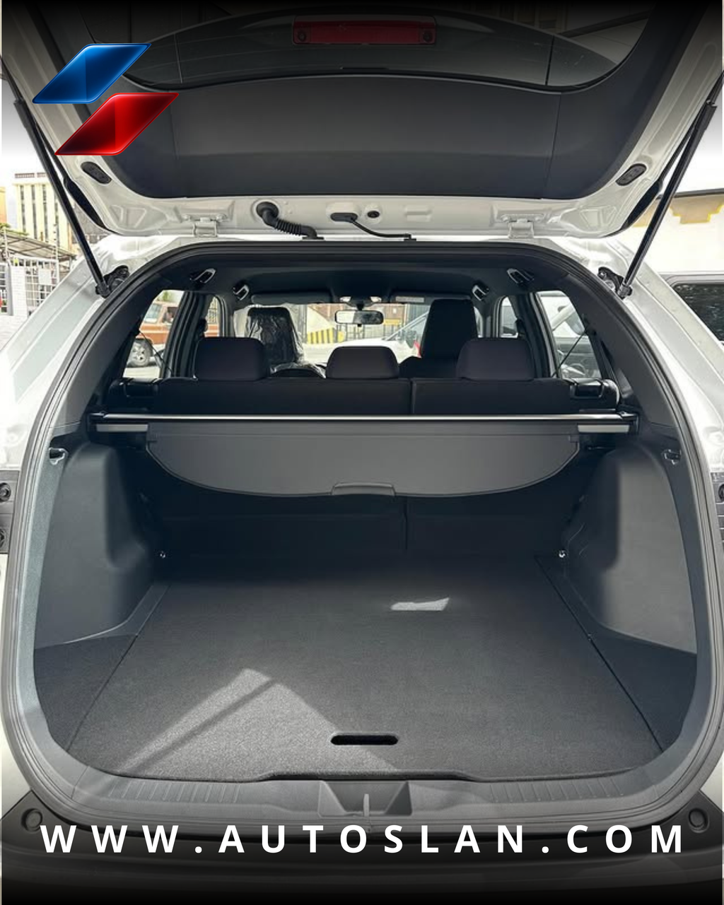 TOYOTA YARIS CROSS 2025