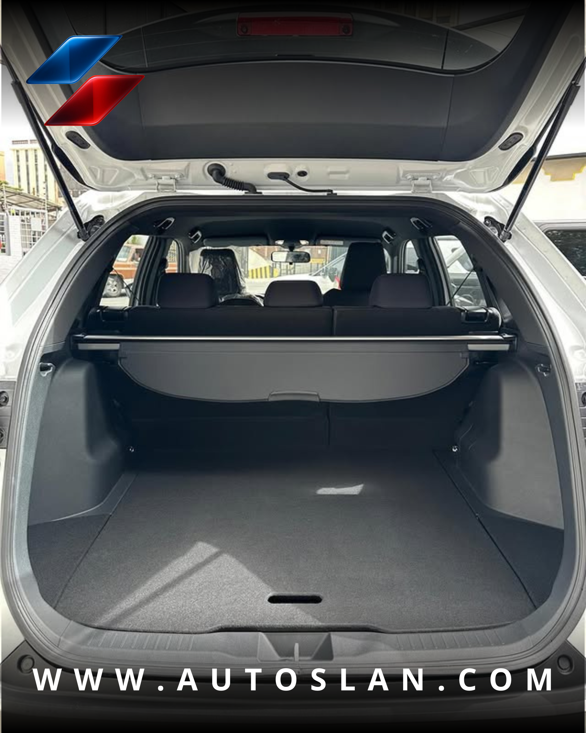 TOYOTA YARIS CROSS 2025