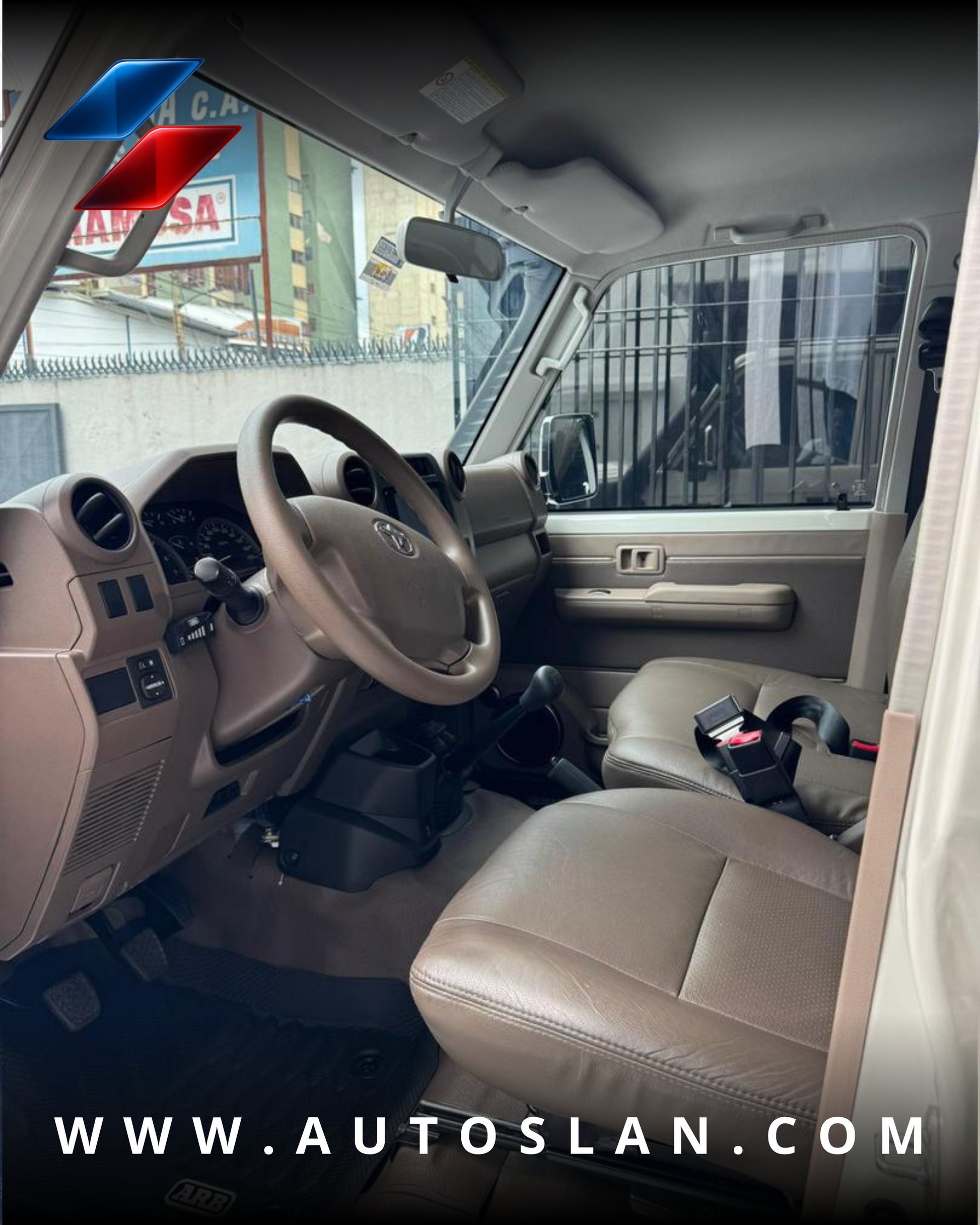 TOYOTA LAND CRUISER SERIE 79 2023