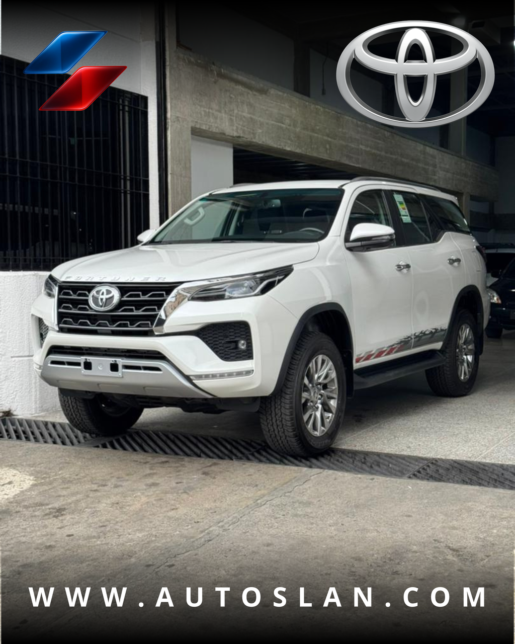 TOYOTA FORTUNER SR5 2024