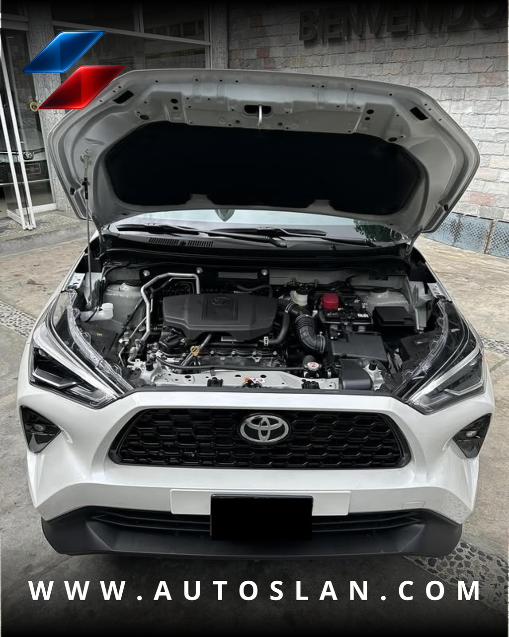 TOYOTA YARIS CROSS 2025