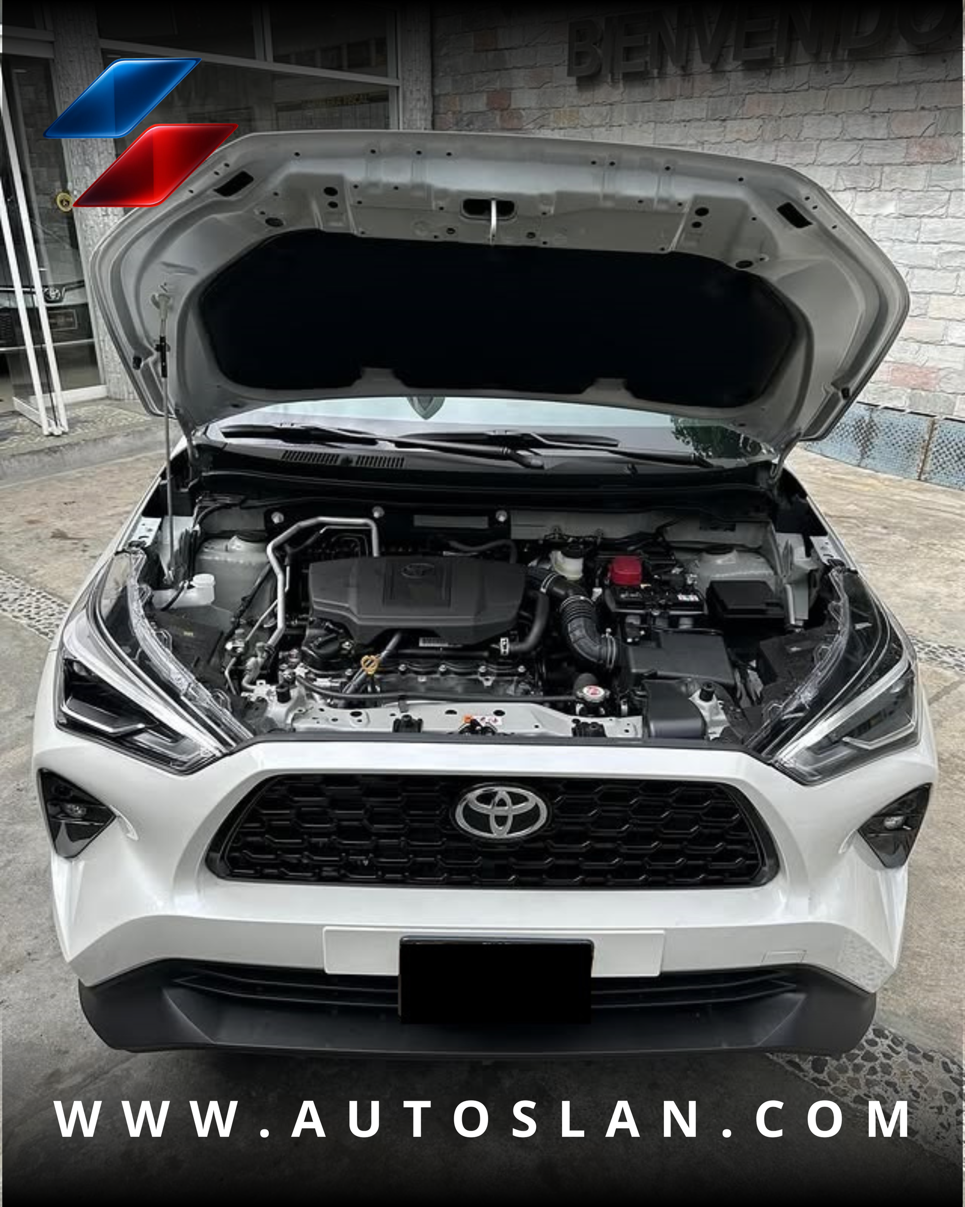 TOYOTA YARIS CROSS 2025