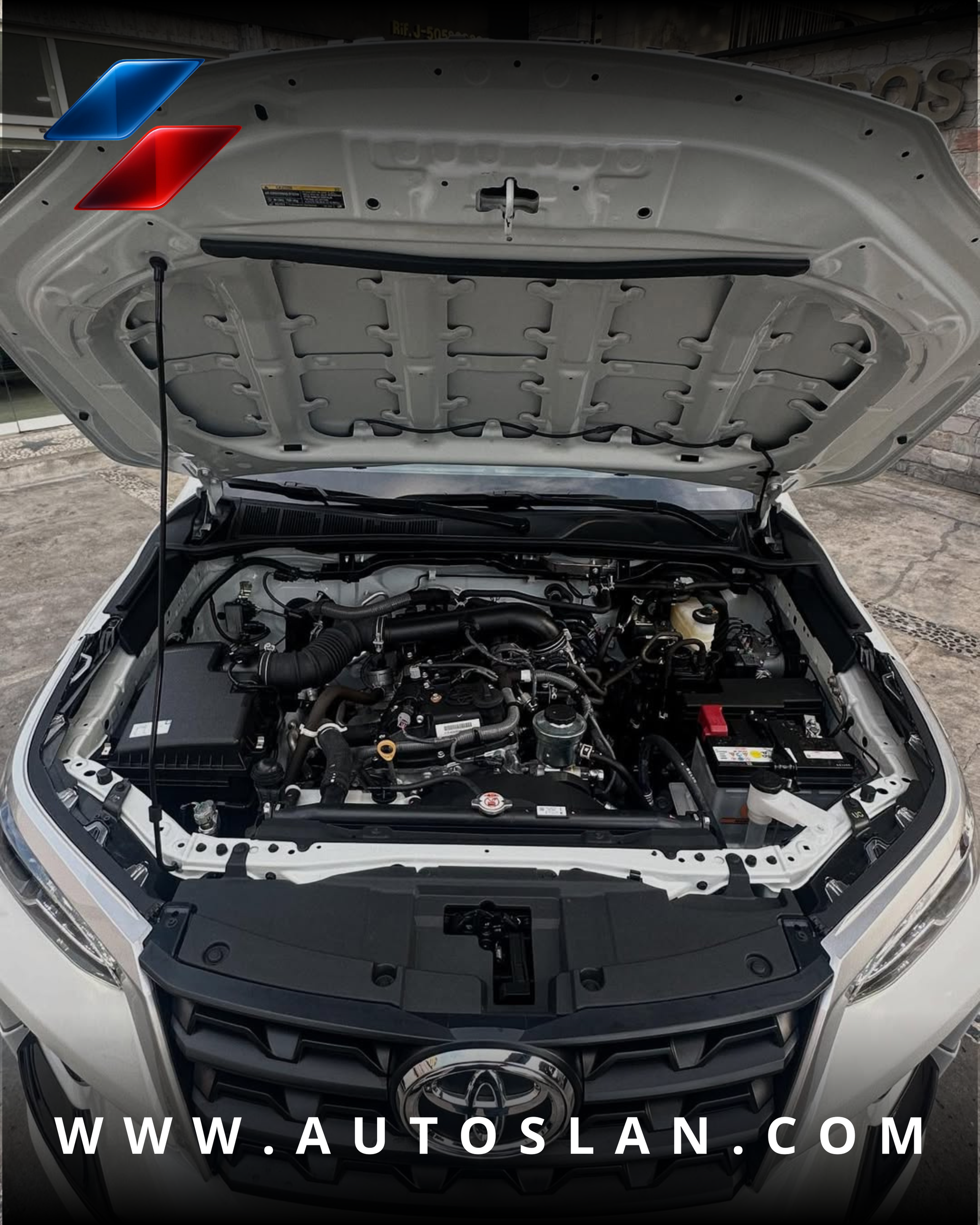 TOYOTA FORTUNER SRX 2025