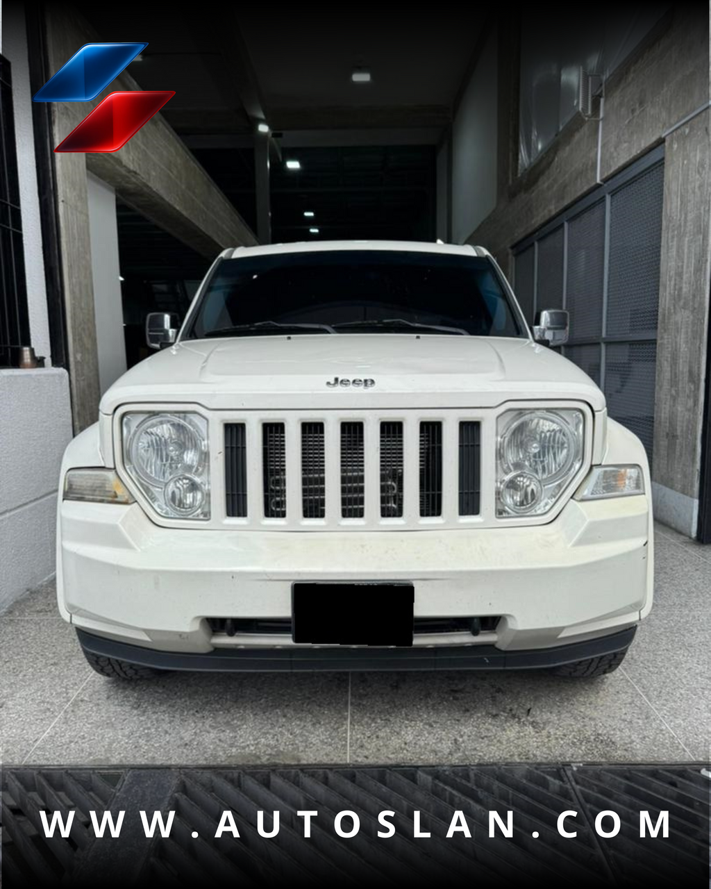 JEEP CHEROKEE SPORT 2011