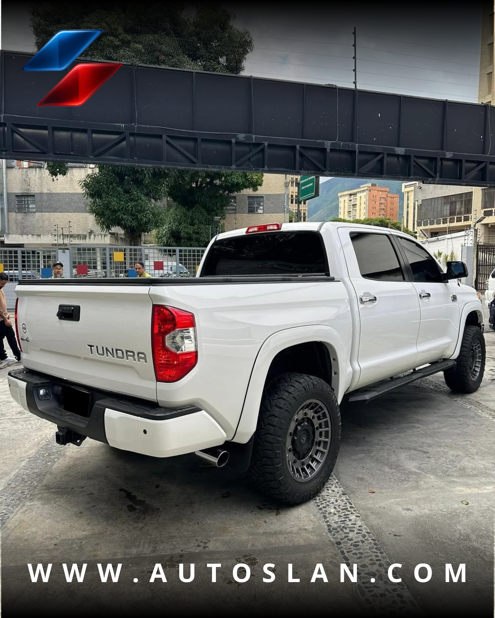 TOYOTA TUNDRA 2016