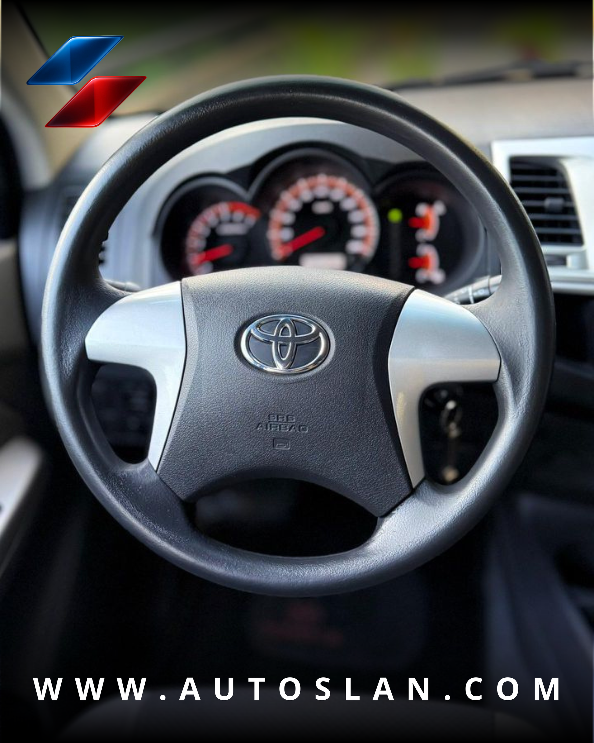 TOYOTA HILUX KAVAK 2012