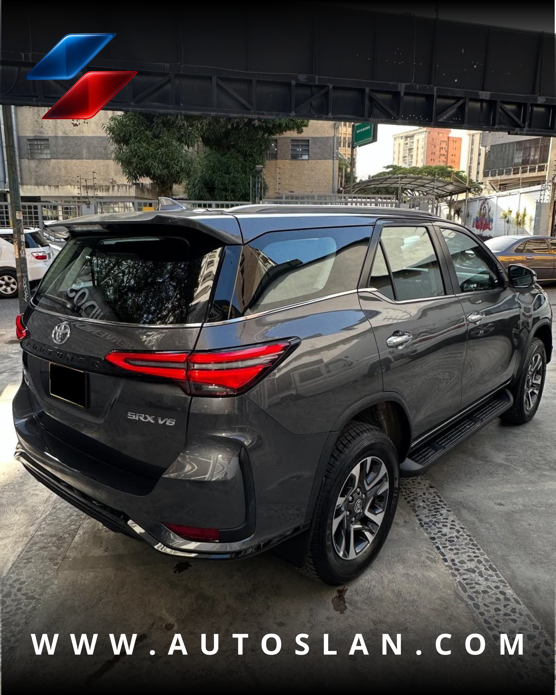 TOYOTA FORTUNER SW4 2025