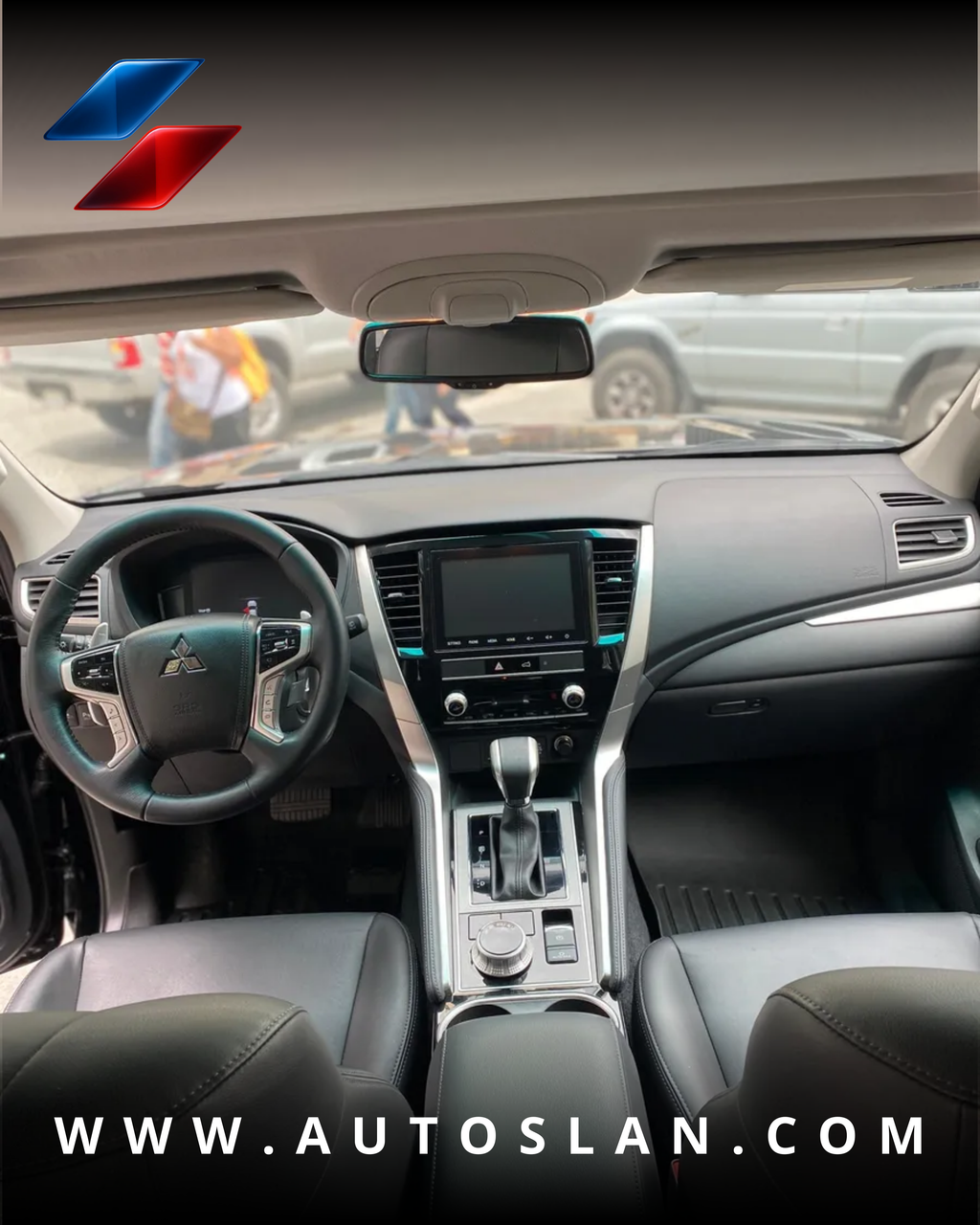 MITSUBISHI MONTERO SPORT 2020