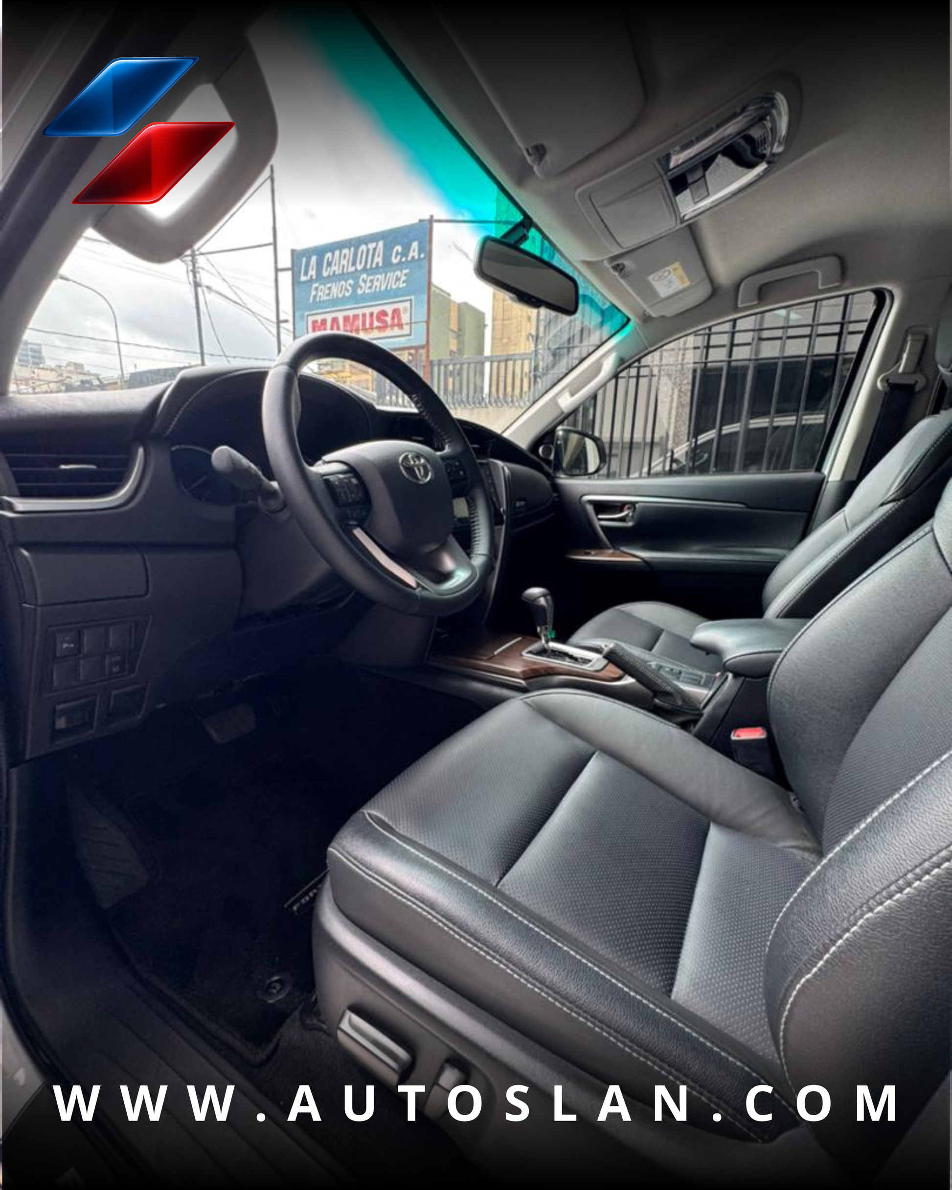 TOYOTA FORTUNER SR5 2024