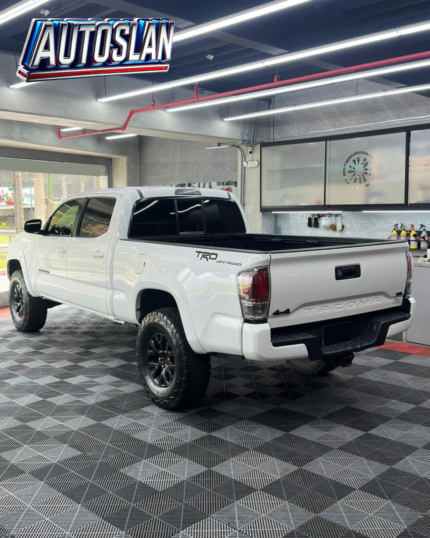 Toyota Tacoma