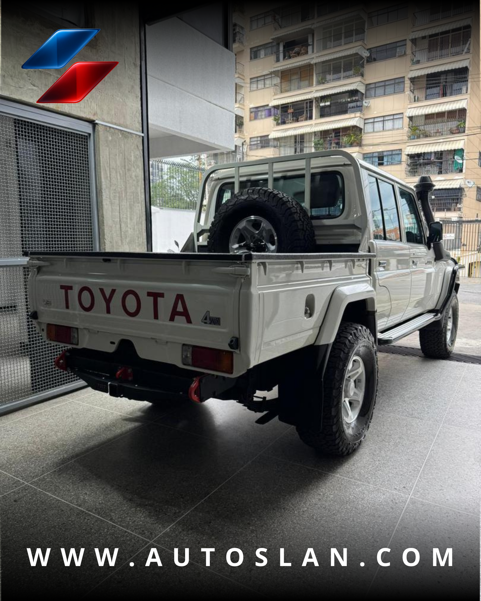 TOYOTA LAND CRUISER SERIE 79 2023