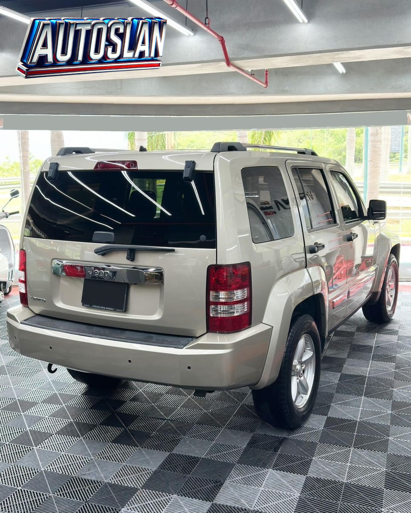 Jeep Cherokee 2011