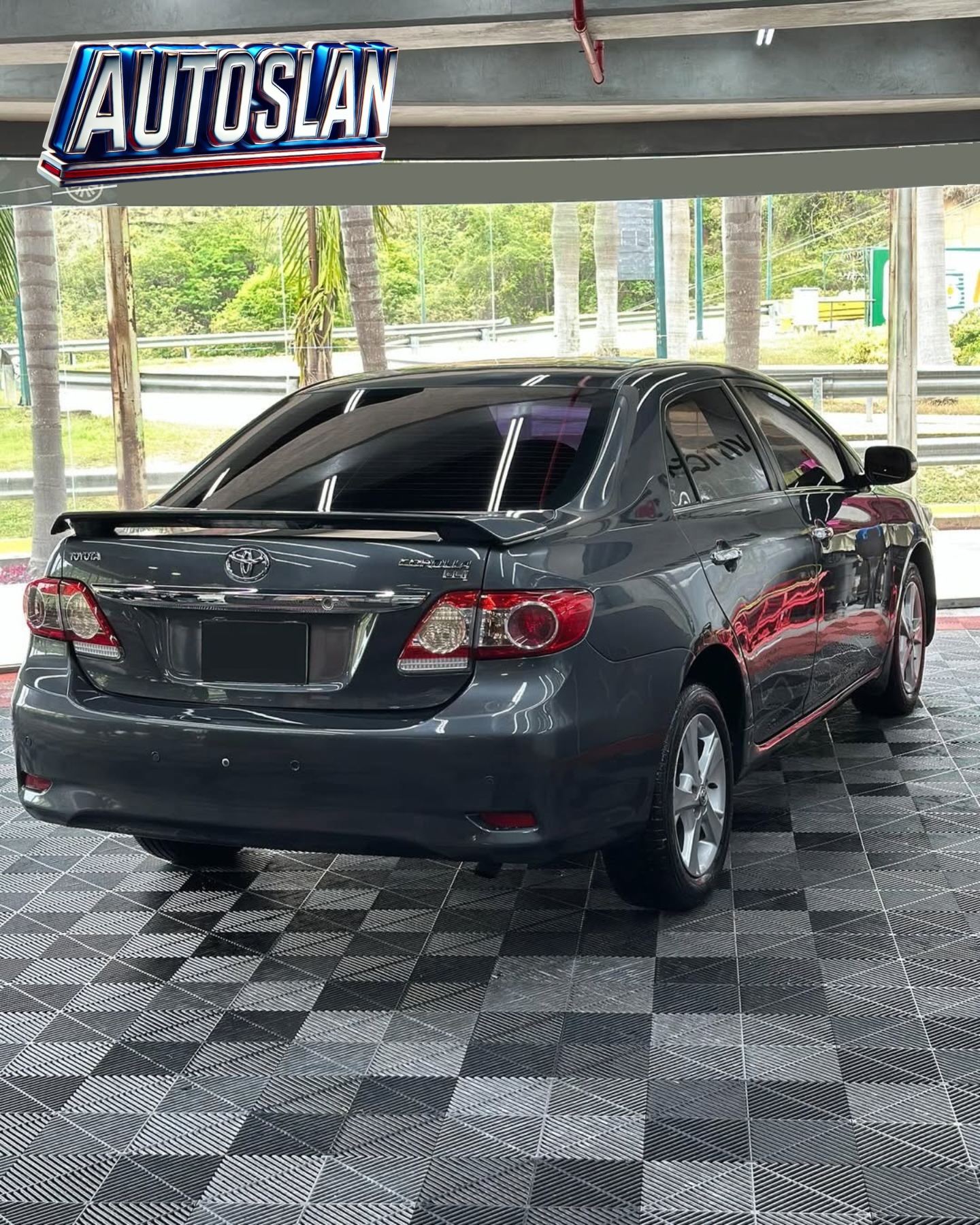 Toyota Corolla GLi 2012