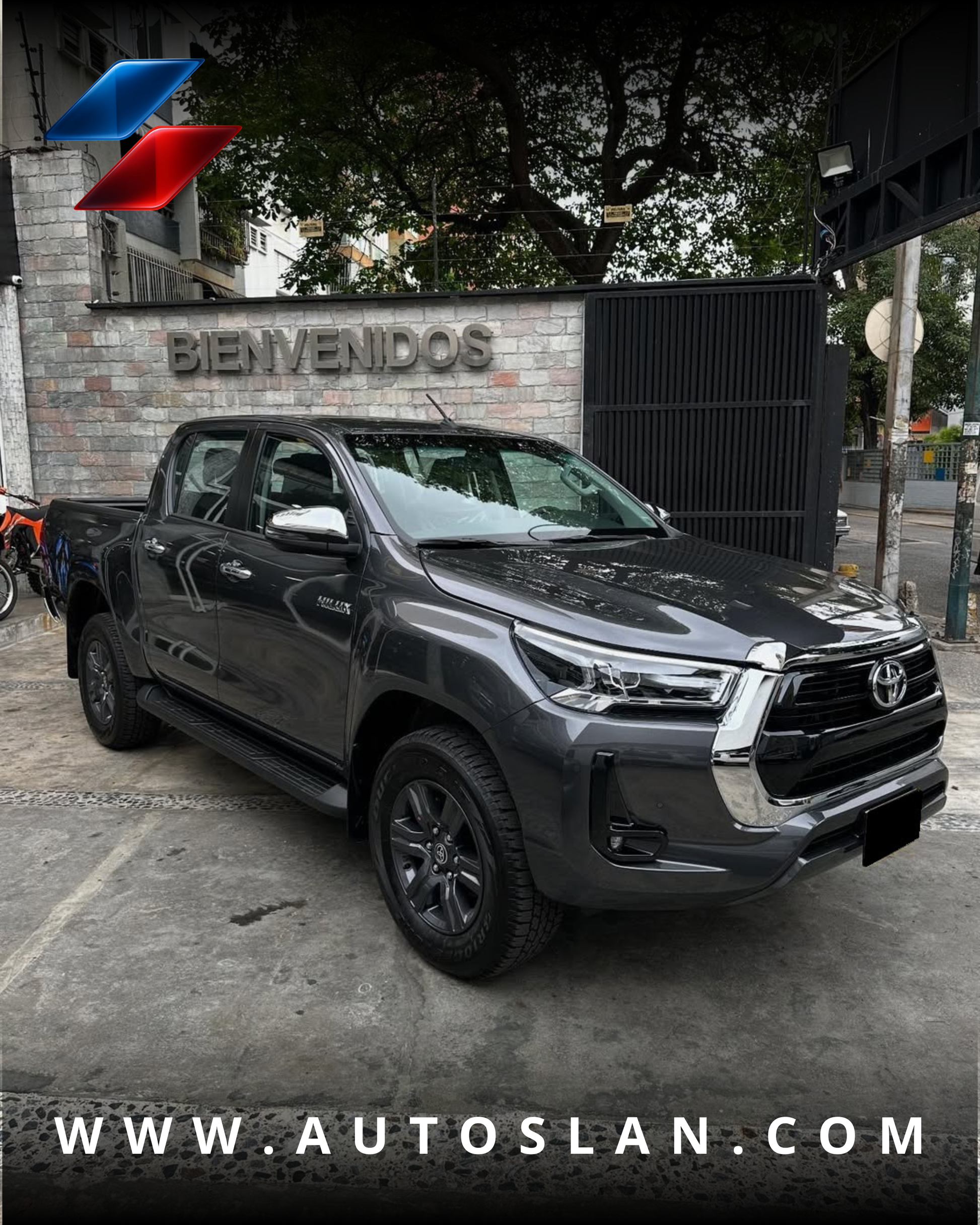 TOYOTA HILUX 2025