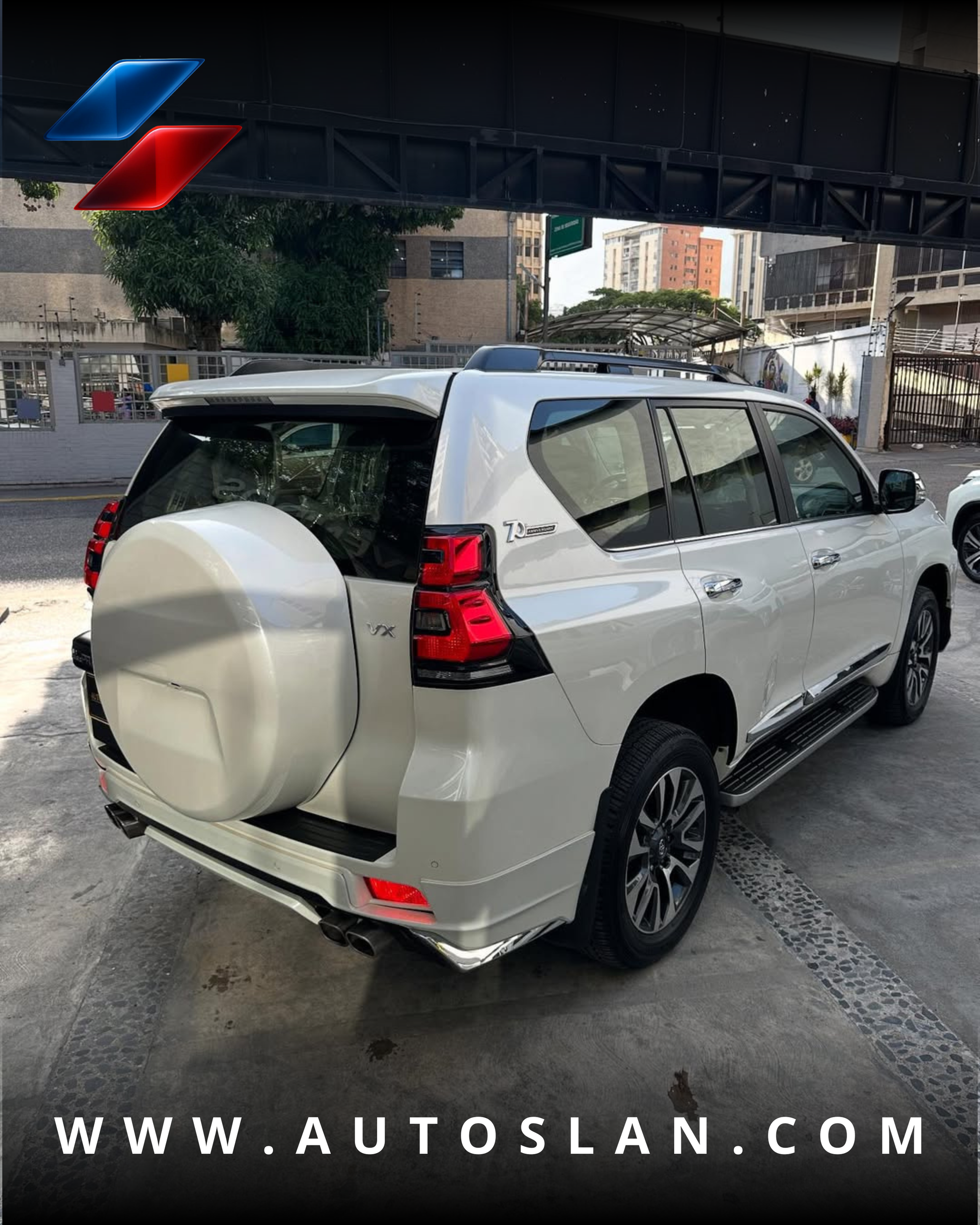 TOYOTA PRADO VX 2022