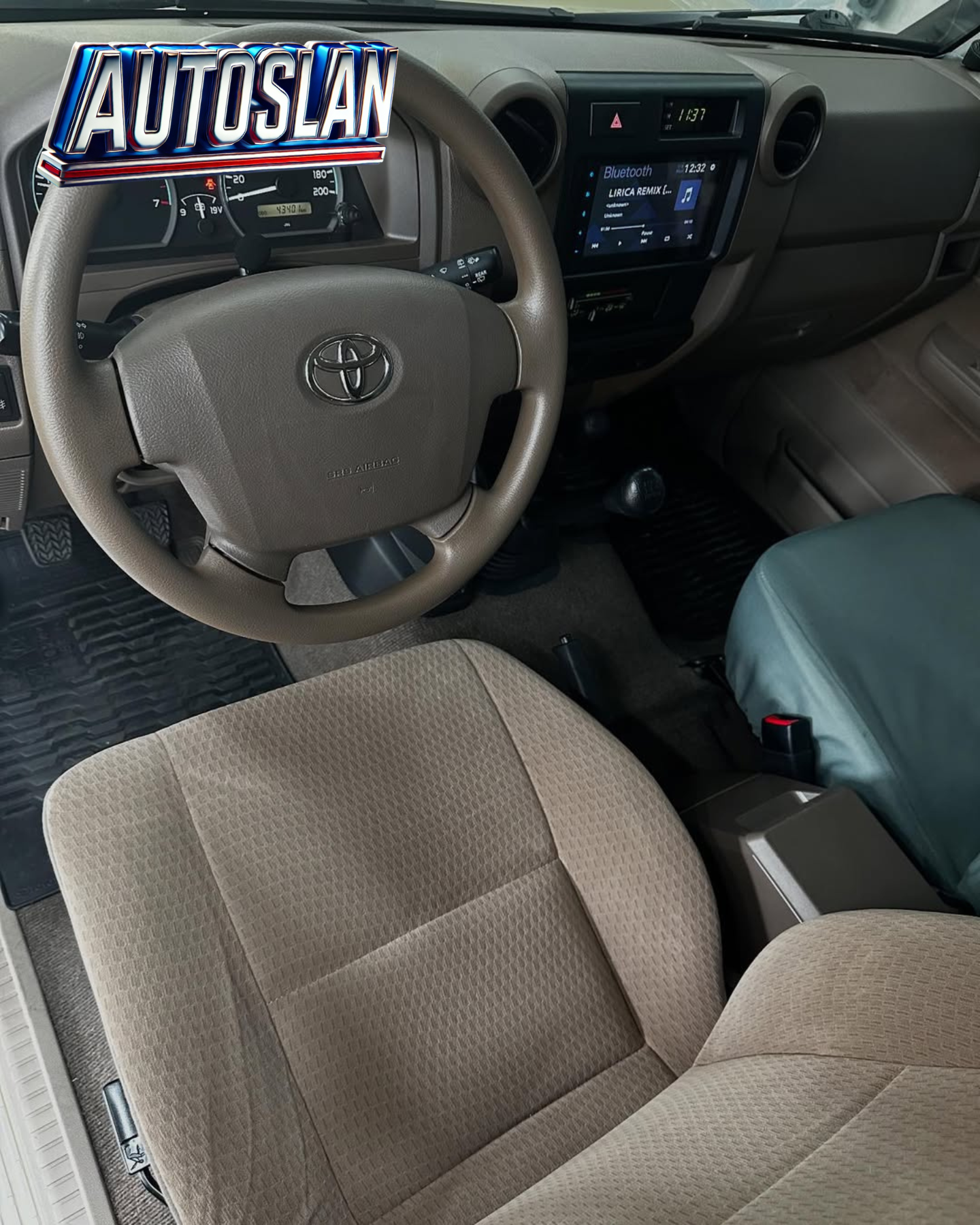 Toyota Land Cruiser Serie 76 2021