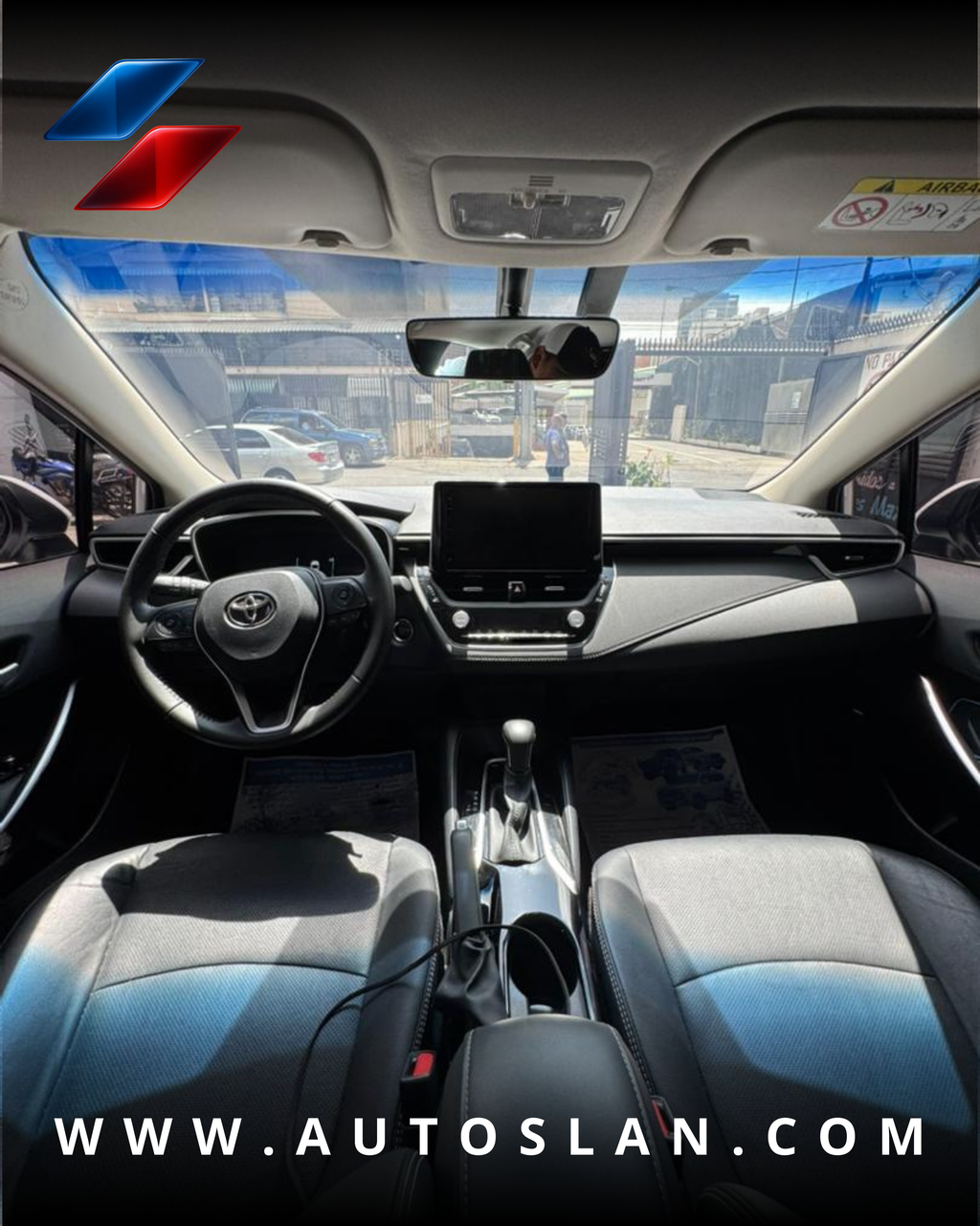 TOYOTA COROLLA SEG 2024