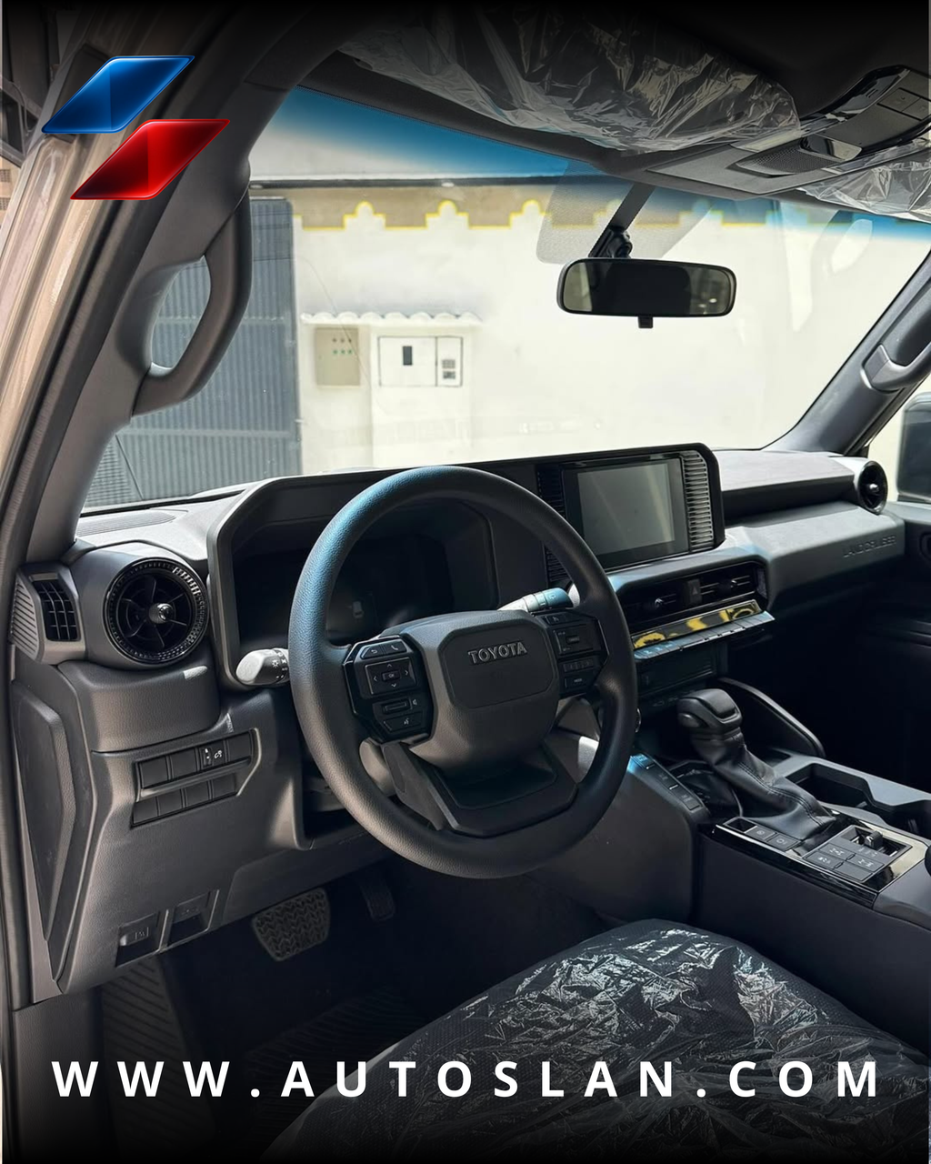 TOYOTA PRADO TX 2025