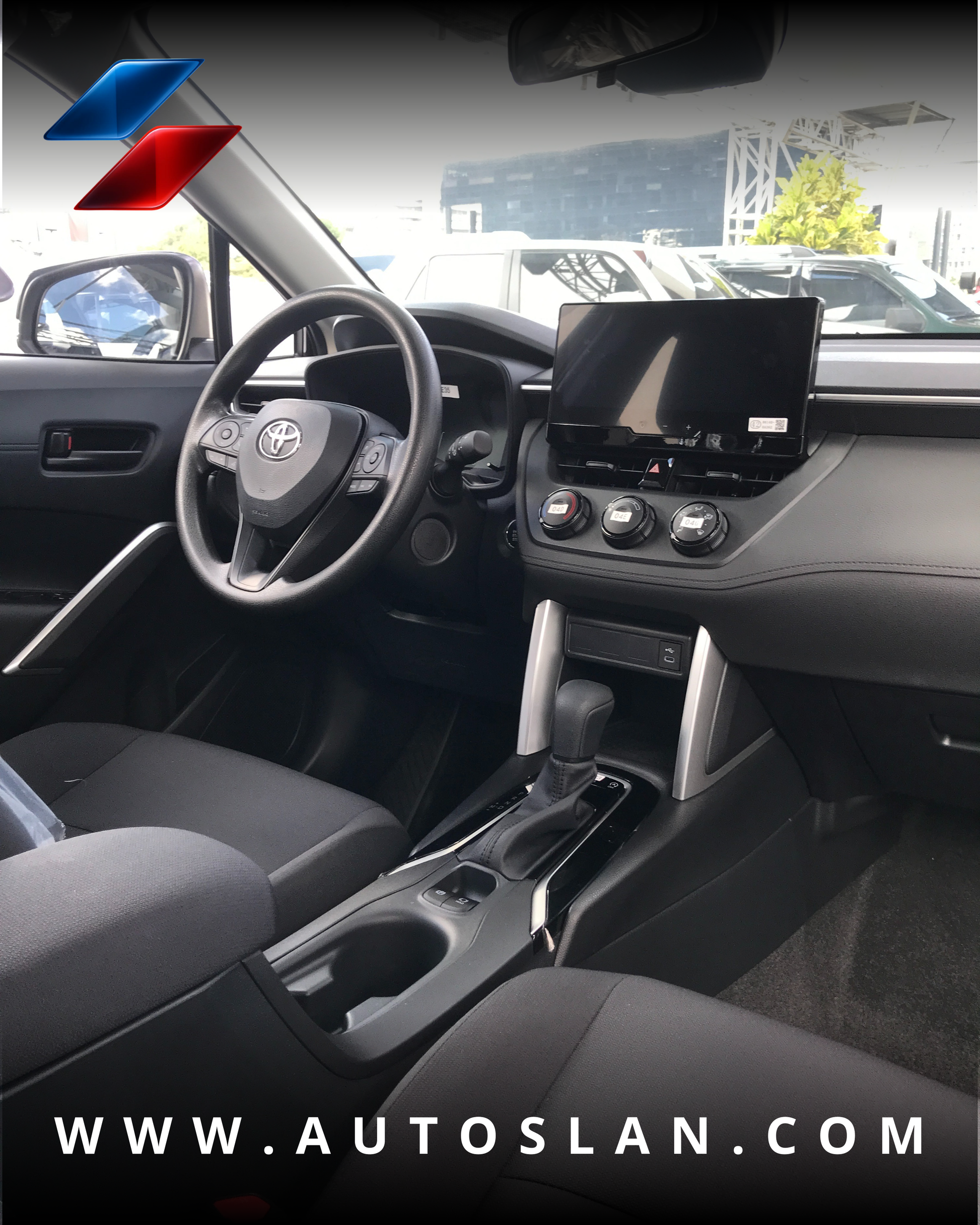 TOYOTA COROLLA CROSS 2025