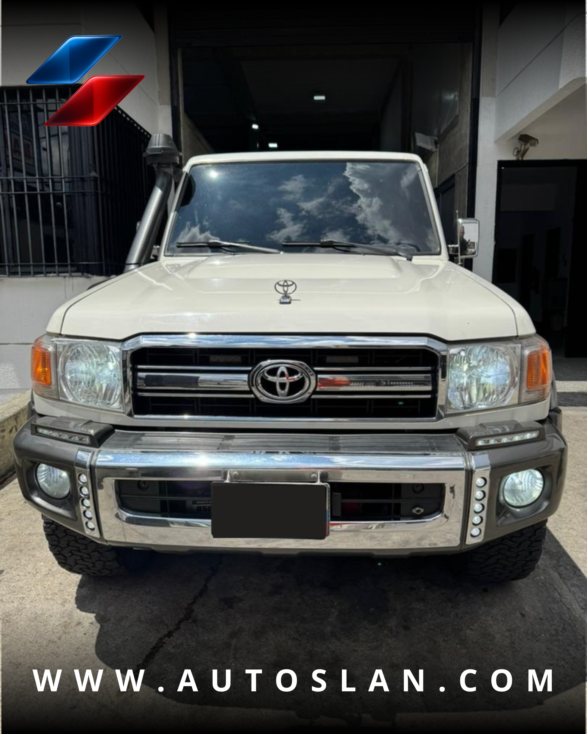 TOYOTA MACHITO 2016