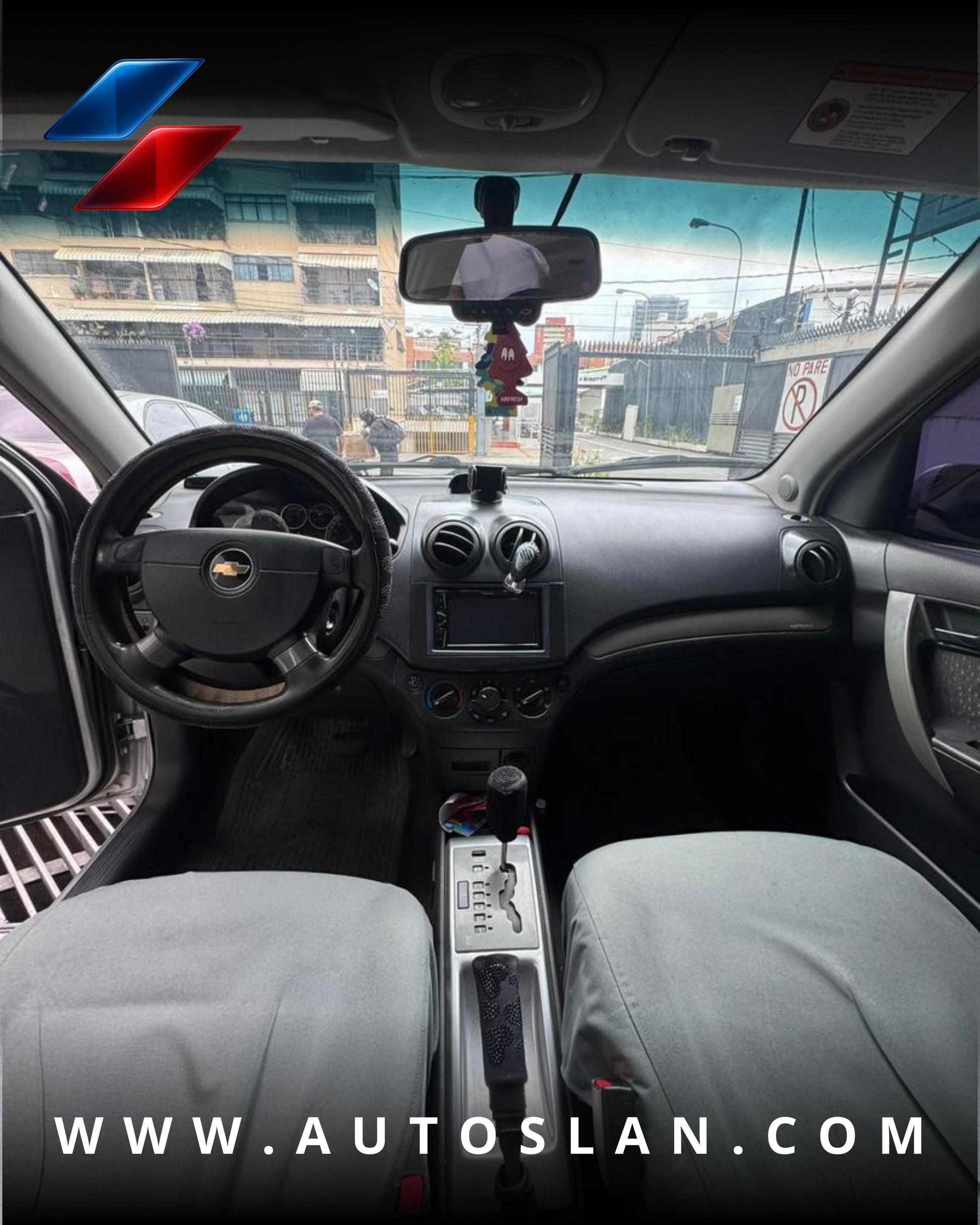 CHEVROLET AVEO LT 2011