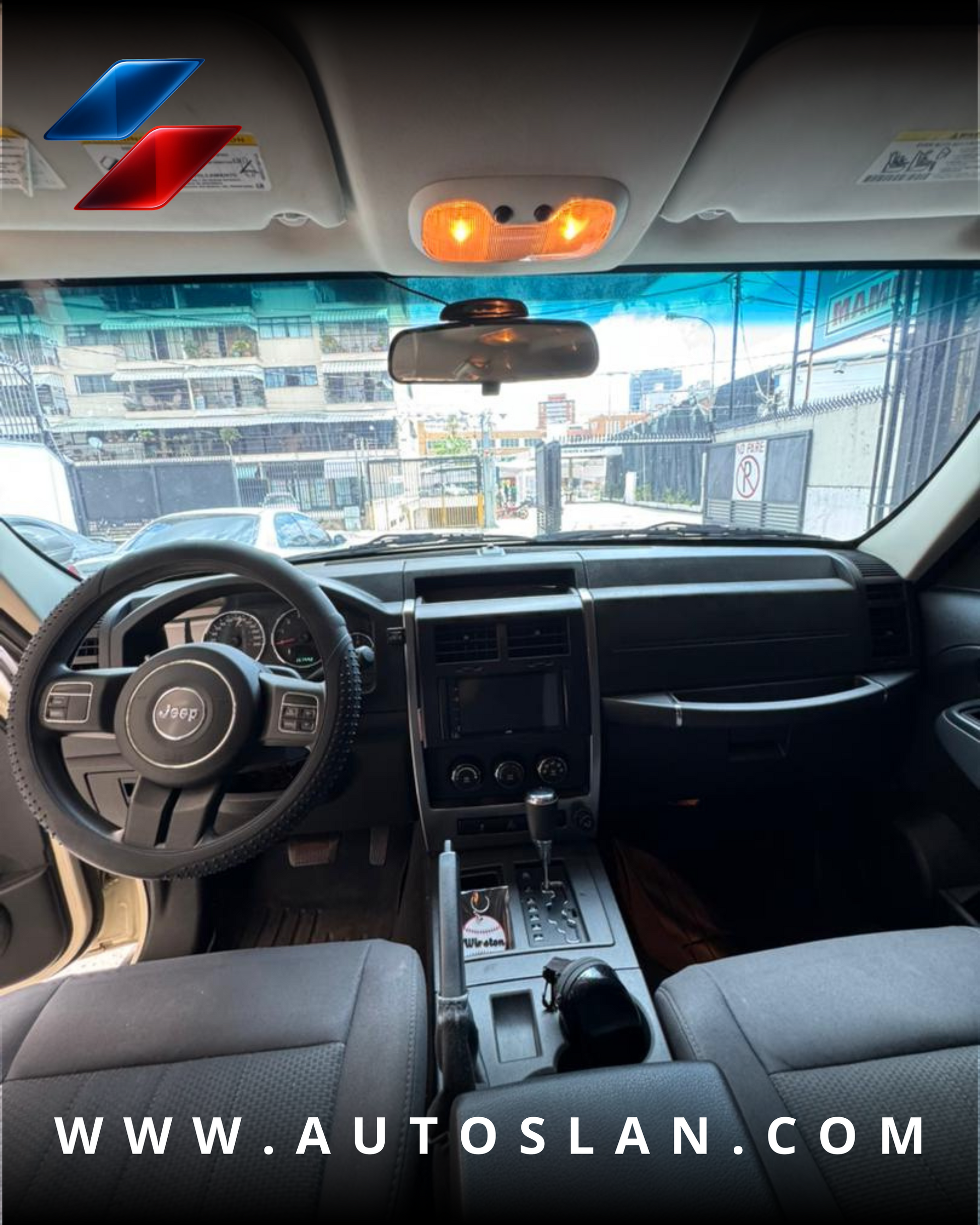 JEEP CHEROKEE SPORT 2011