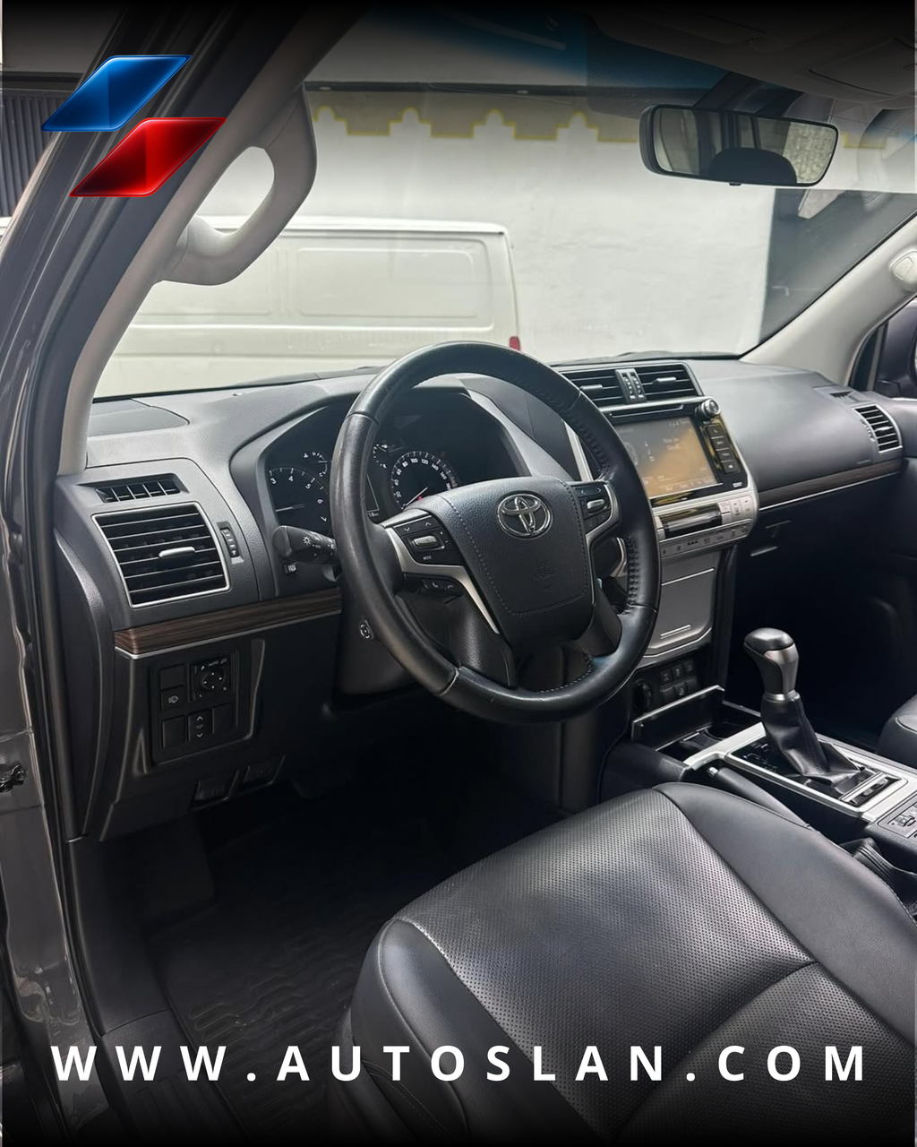 TOYOTA PRADO VX 2020