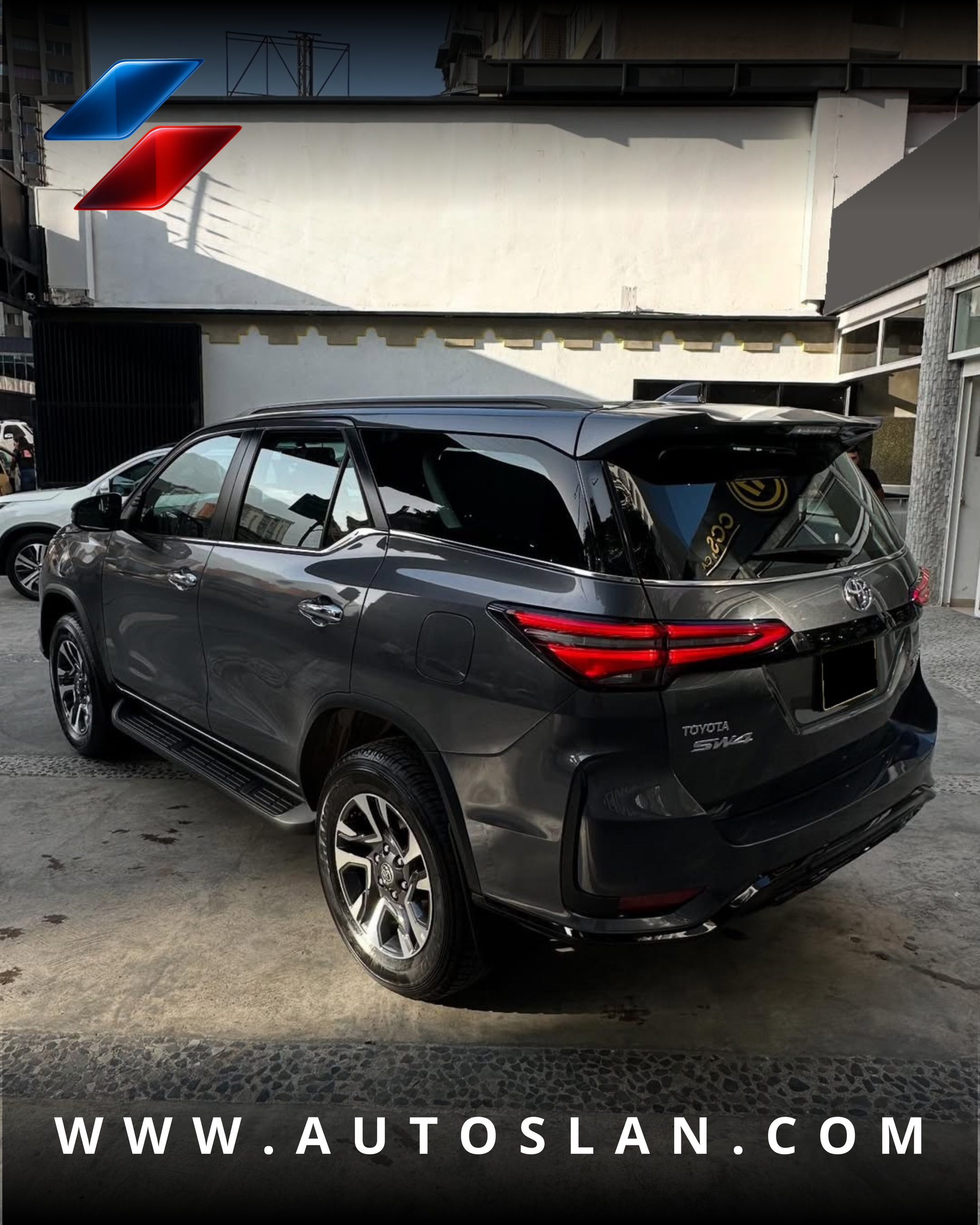 TOYOTA FORTUNER SW4 2025