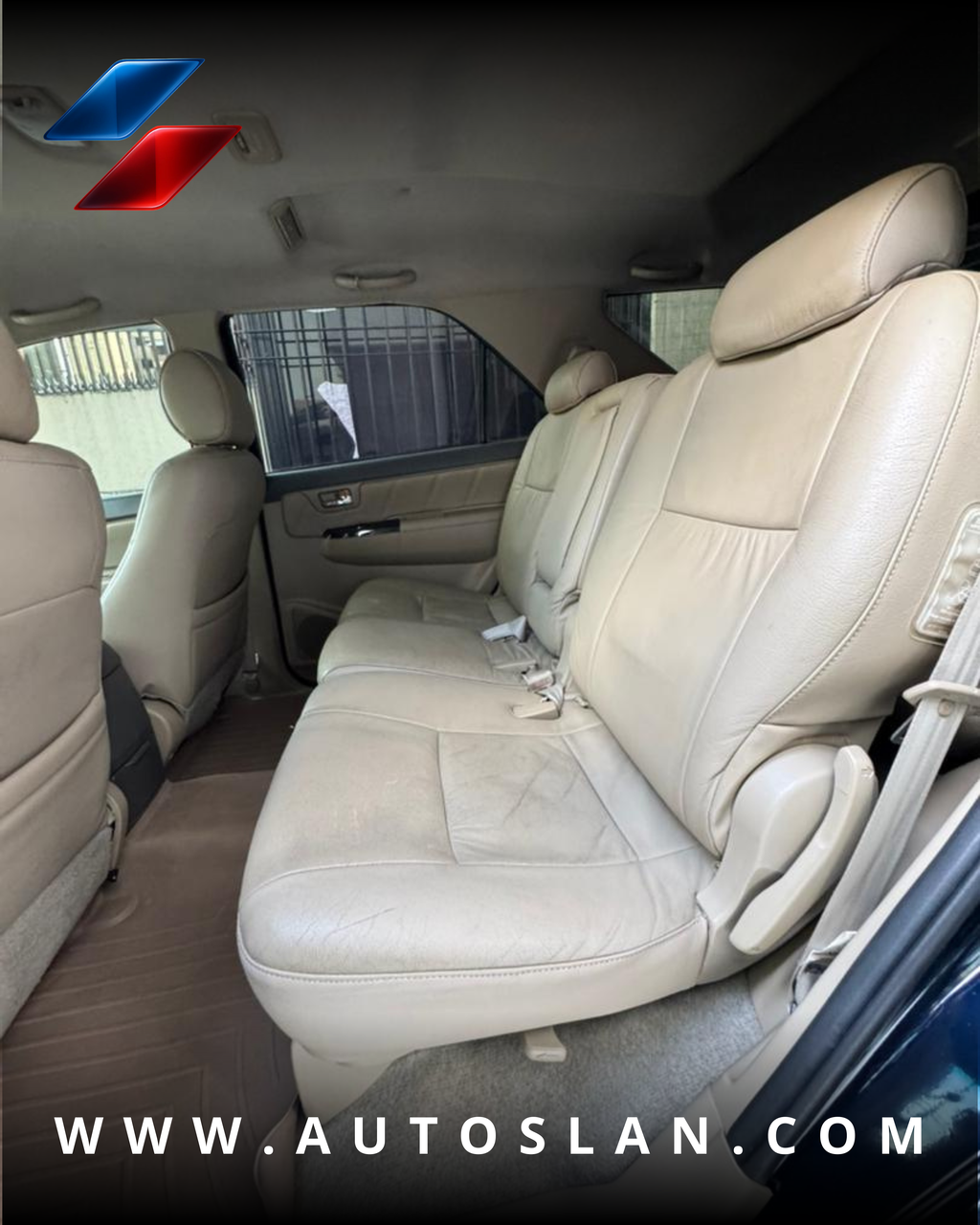 TOYOTA FORTUNER 2014