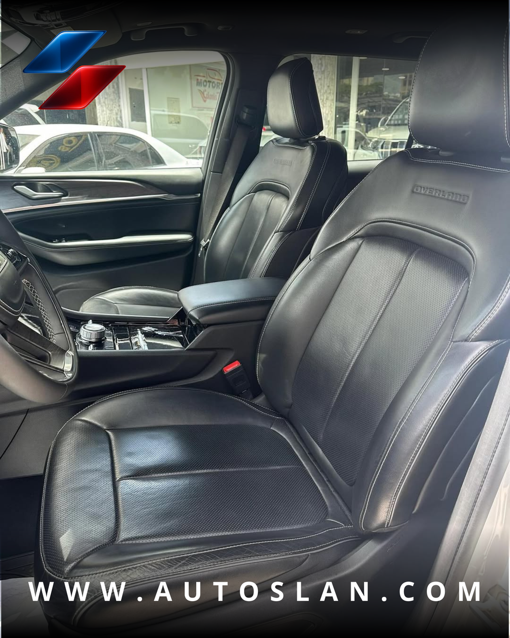 JEEP GRAND CHEROKEE OVERLAND 2025