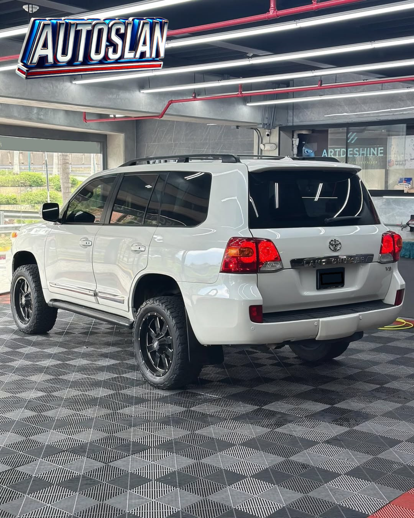 Toyota Land Cruiser 200 2015