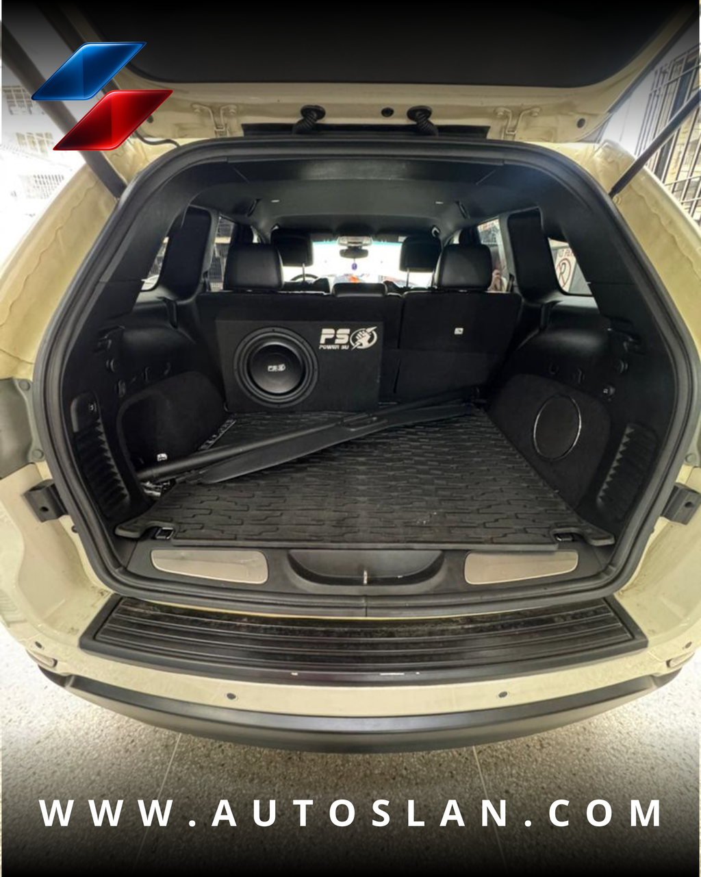 JEEP GRAND CHEROKEE 2017