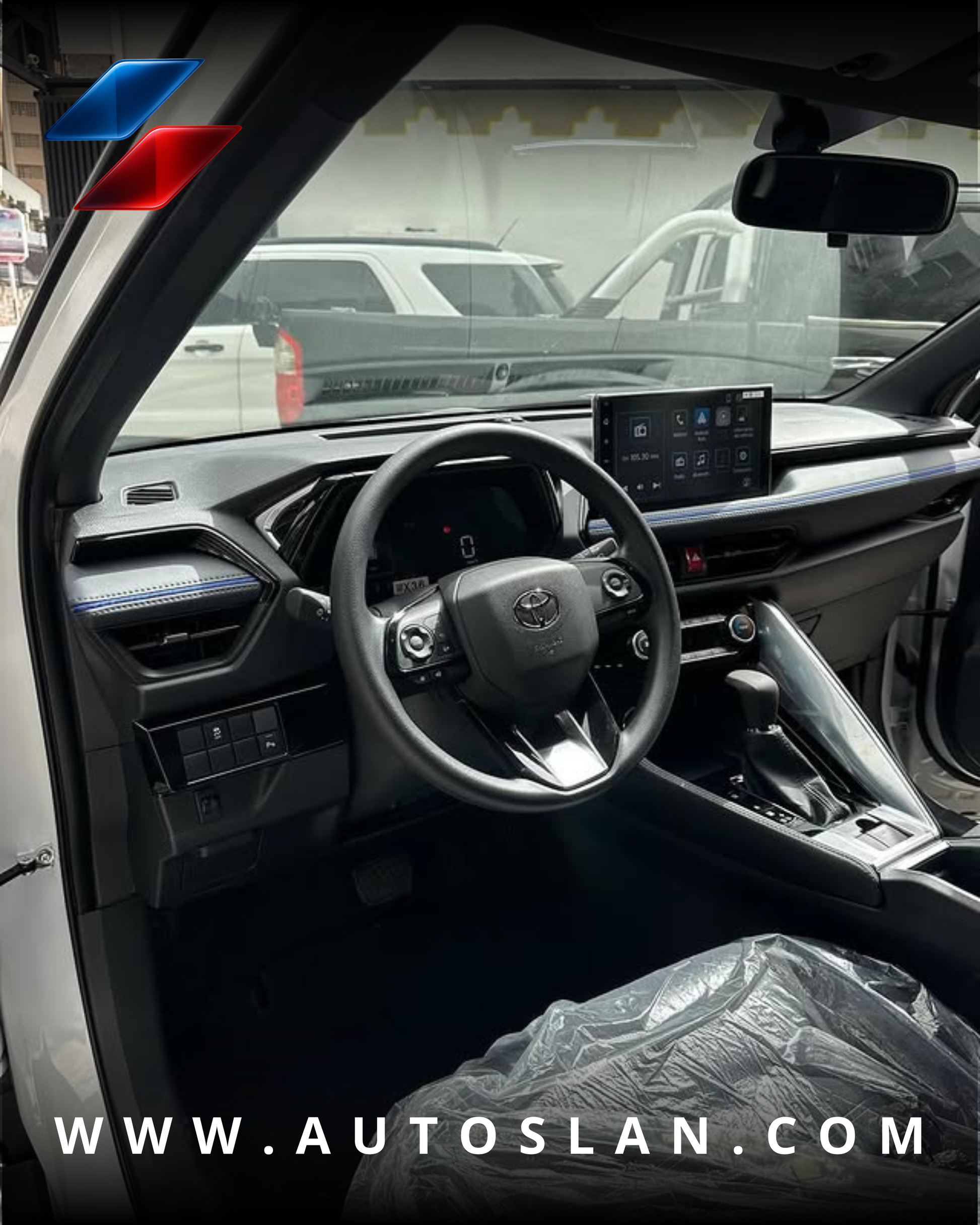 TOYOTA YARIS CROSS 2025