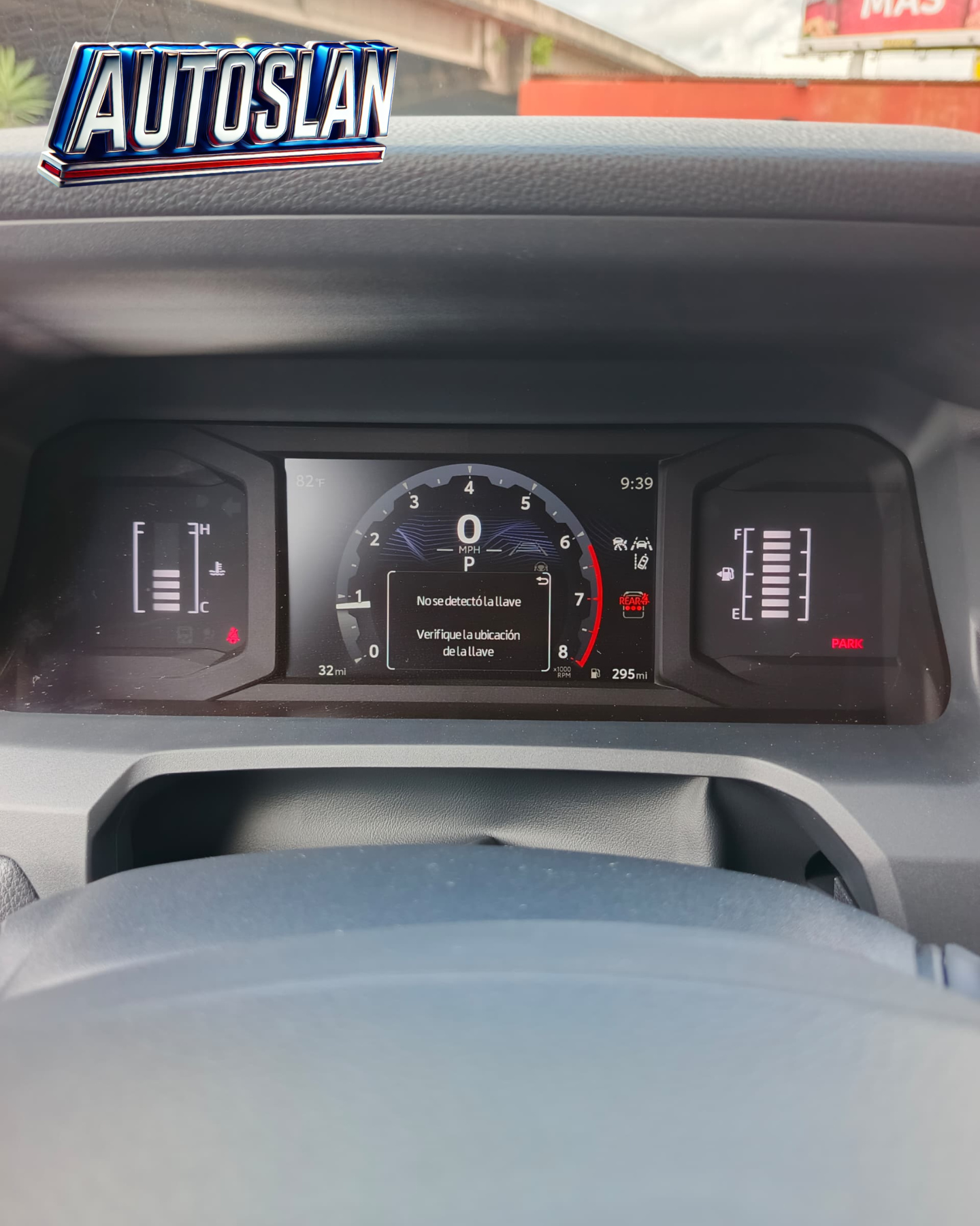 Toyota 4Runner SR5 2025