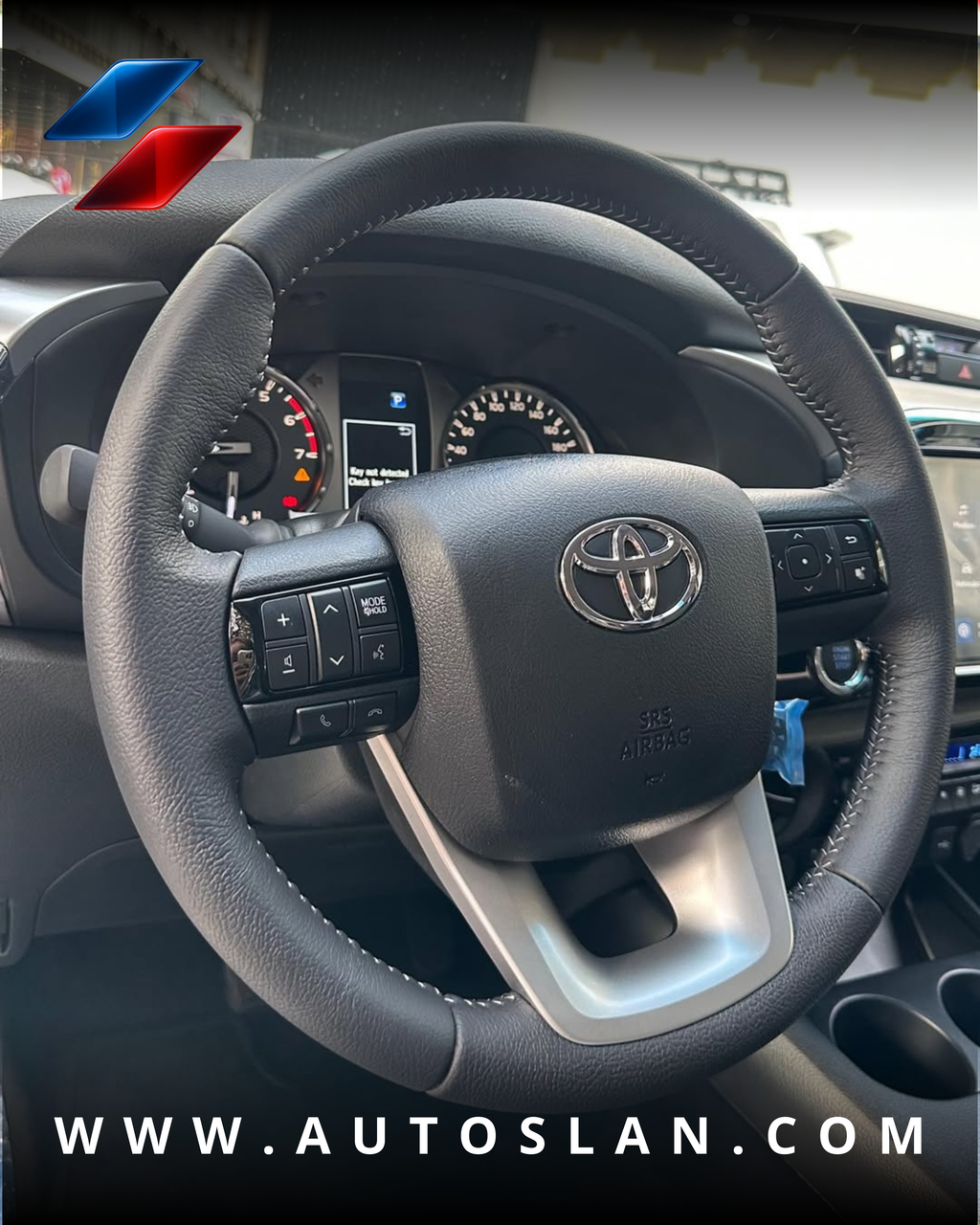 TOYOTA HILUX SRX 2025