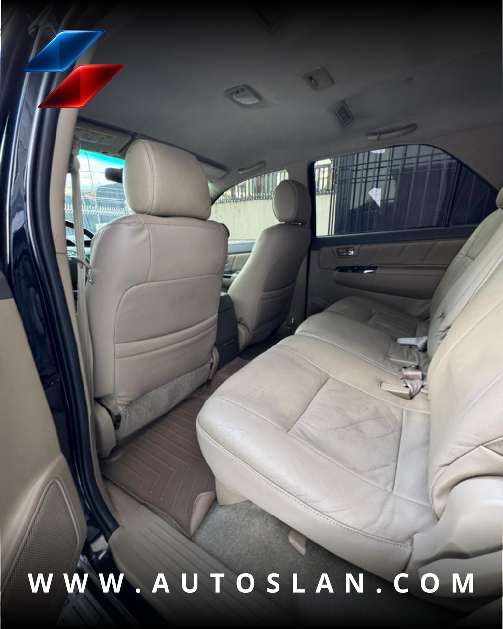 TOYOTA FORTUNER 2014