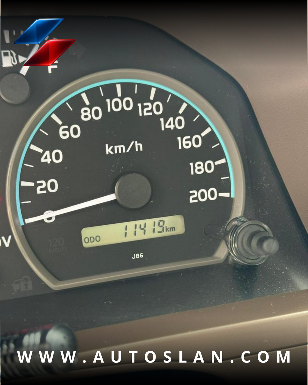 TOYOTA LAND CRUISER SERIE 79 2023