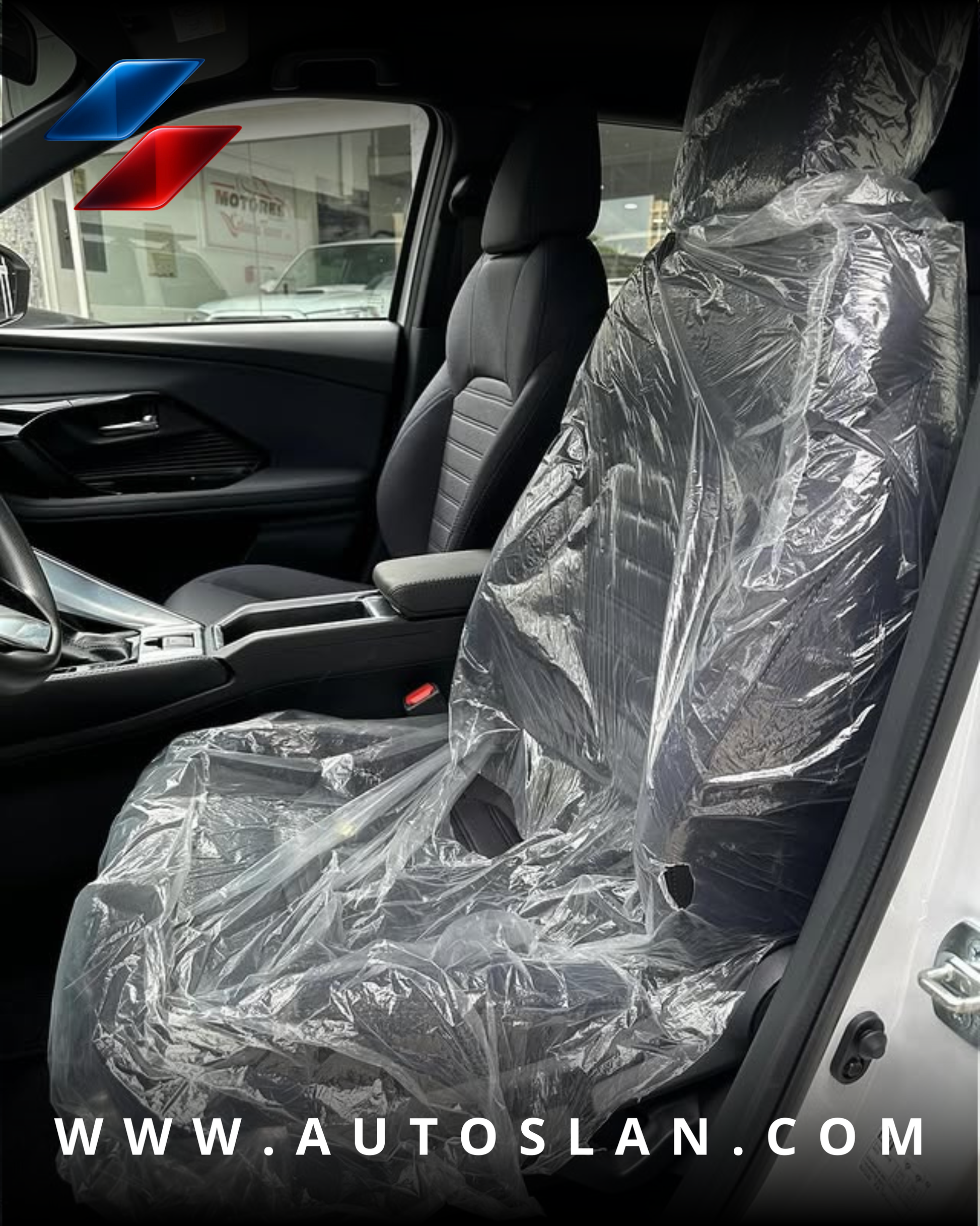 TOYOTA YARIS CROSS 2025