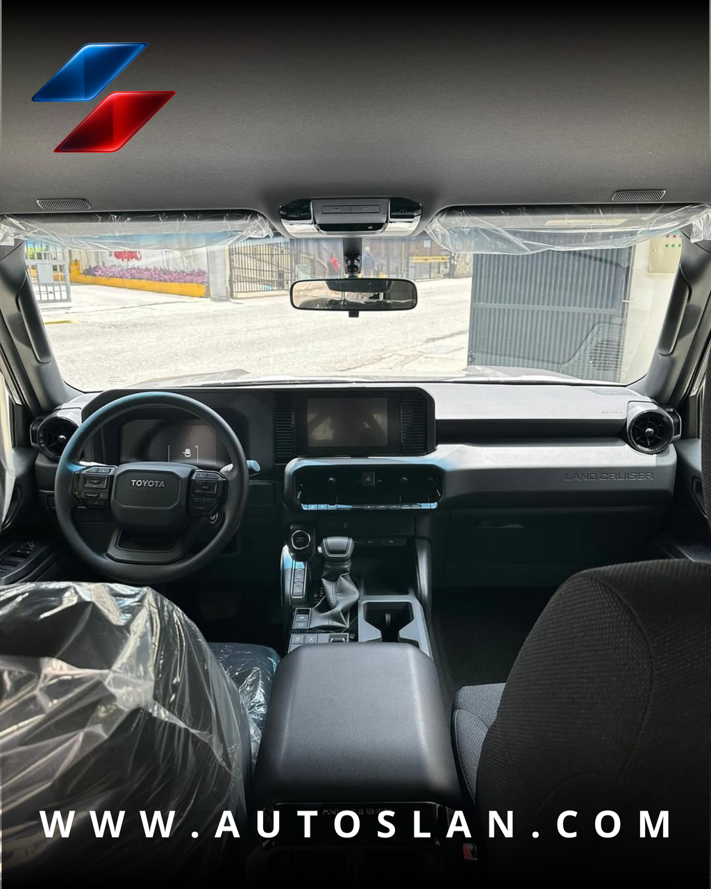 TOYOTA PRADO TX 2025