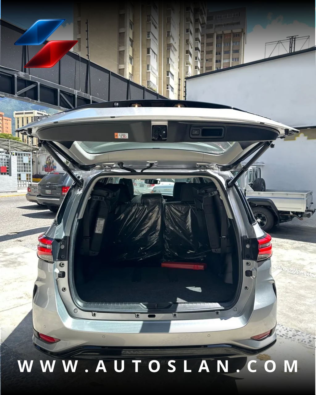 TOYOTA FORTUNER SW4 2025